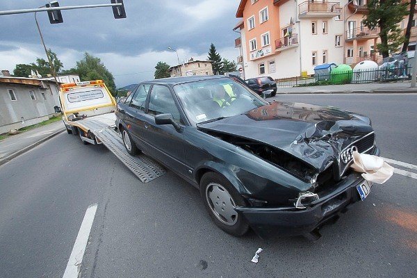 wypadek-przy-husqvarnie-bo-nie-ustapi-pierwszenstwa-35473