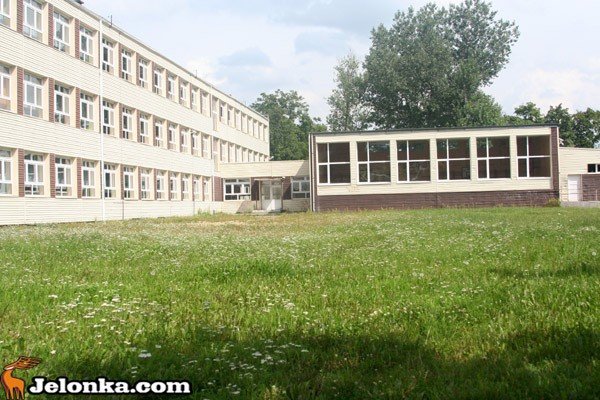 za-mao-pieniedzy-na-nowe-boisko-35540