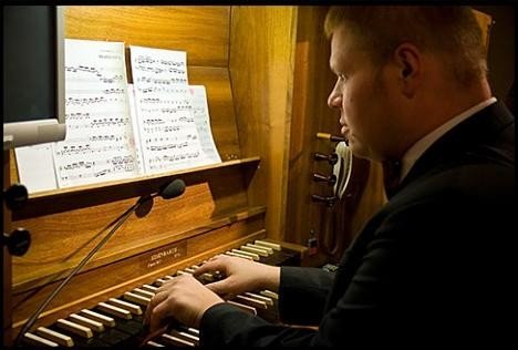 koncert-organowy-jakuba-garbacza-w-kosciele-zbawiciela-35581