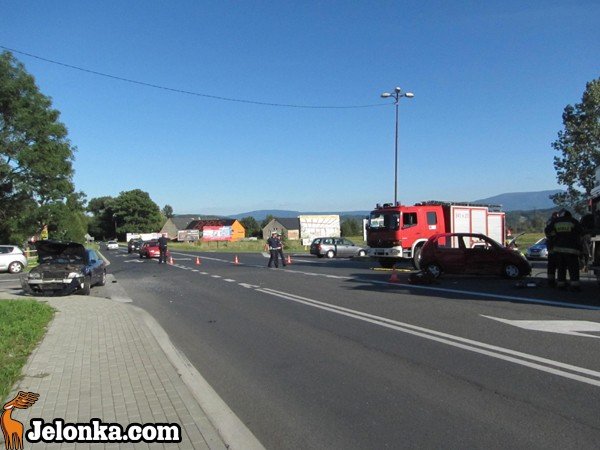 kraksa-na-trojce-mieszkancy-apeluja-o-budowe-ronda-przy-lubanskiej-35592
