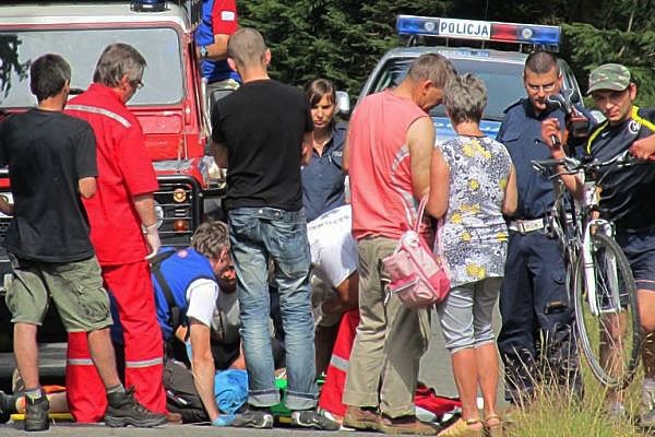 powazny-wypadek-podczas-zjazdu-z-odrodzenia-35602
