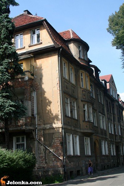 bez-nadziei-na-solidny-remont-dachu-35630