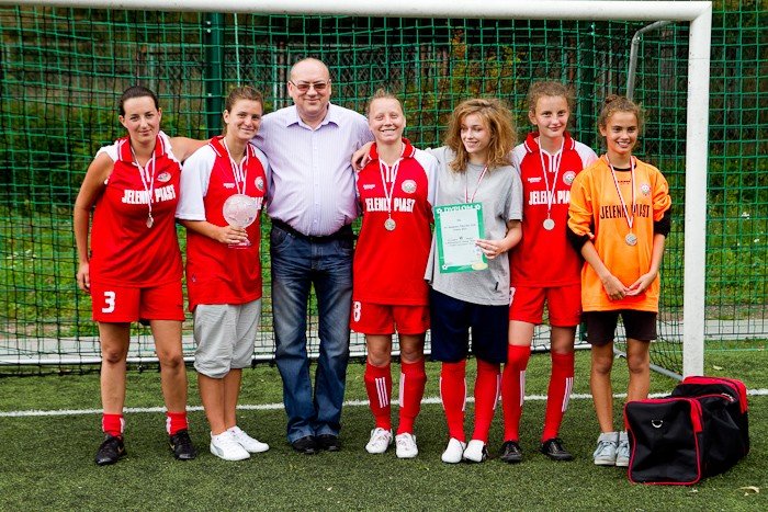 sukces-jeleniogorskich-pikarek-srebro-w-debiucie-35709