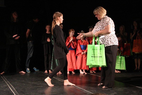 powiao-japonia-burza-braw-na-scenie-teatru-zdrojowego-35719