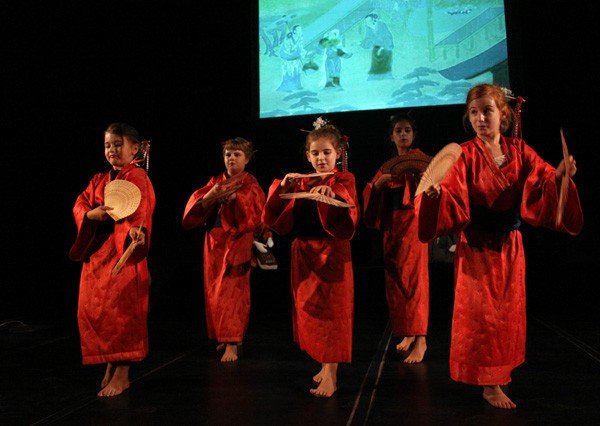 powiao-japonia-burza-braw-na-scenie-teatru-zdrojowego-35719