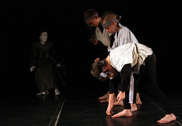 powiao-japonia-burza-braw-na-scenie-teatru-zdrojowego-35719