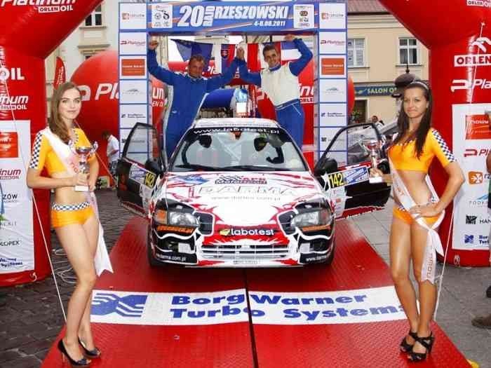 rajd-dolnoslaski-w-sobote-drudzy-w-niedziele-juz-triumfuja-35846