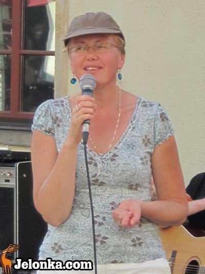 wielbili-boga-muzyka-i-spiewem-35852