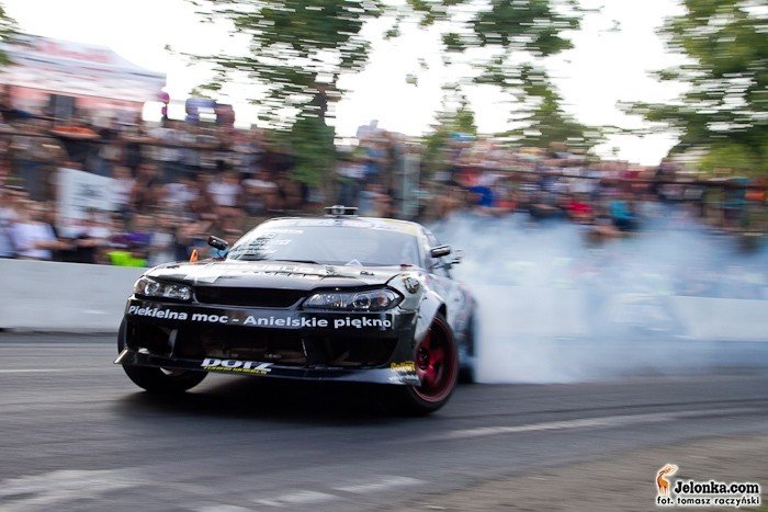 fotorelacja-z-drugiego-dnia-driftingowych-mistrzostw-polski-36000