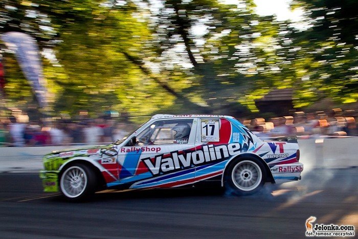 fotorelacja-z-drugiego-dnia-driftingowych-mistrzostw-polski-36000