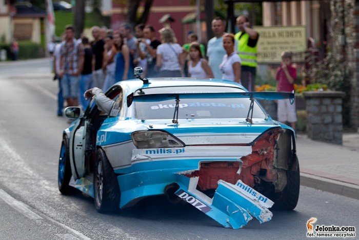fotorelacja-z-drugiego-dnia-driftingowych-mistrzostw-polski-36000