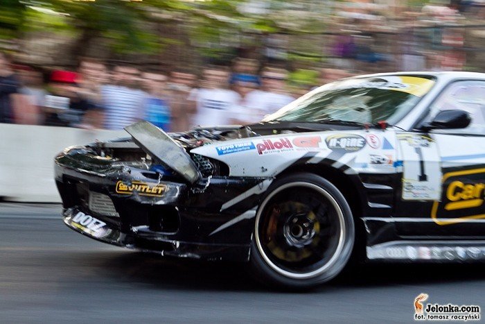 fotorelacja-z-drugiego-dnia-driftingowych-mistrzostw-polski-36000