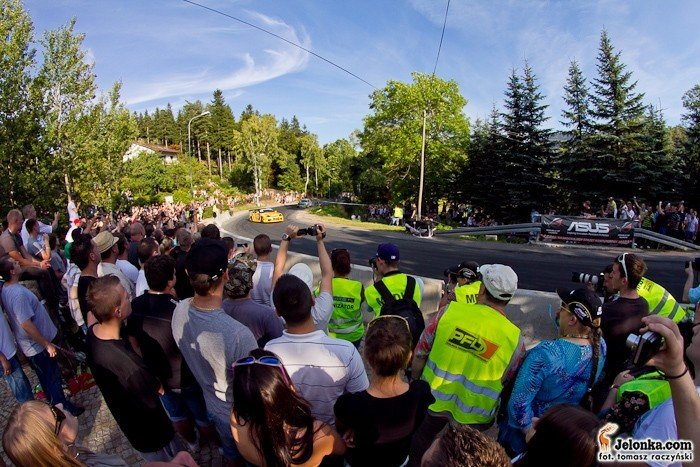 fotorelacja-z-drugiego-dnia-driftingowych-mistrzostw-polski-36000