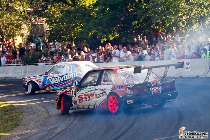 fotorelacja-z-drugiego-dnia-driftingowych-mistrzostw-polski-36000