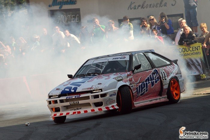 fotorelacja-z-drugiego-dnia-driftingowych-mistrzostw-polski-36000