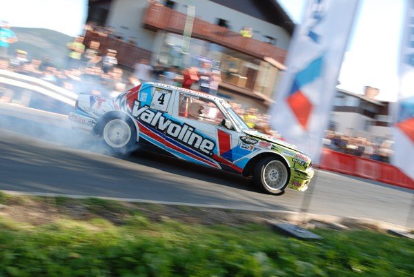 fotorelacja-z-drugiego-dnia-driftingowych-mistrzostw-polski-36000