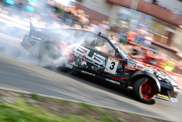 fotorelacja-z-drugiego-dnia-driftingowych-mistrzostw-polski-36000