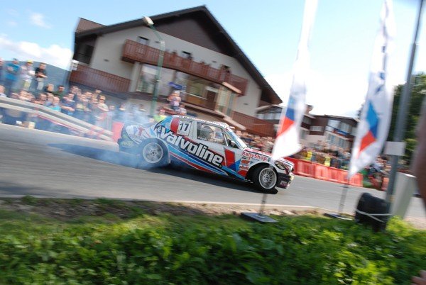 fotorelacja-z-drugiego-dnia-driftingowych-mistrzostw-polski-36000