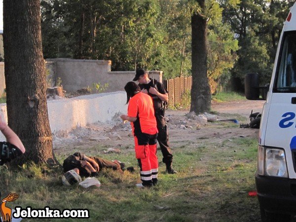jecha-motocyklem-i-ama-wszystkie-przepisy-skonczy-na-drzewie-36091