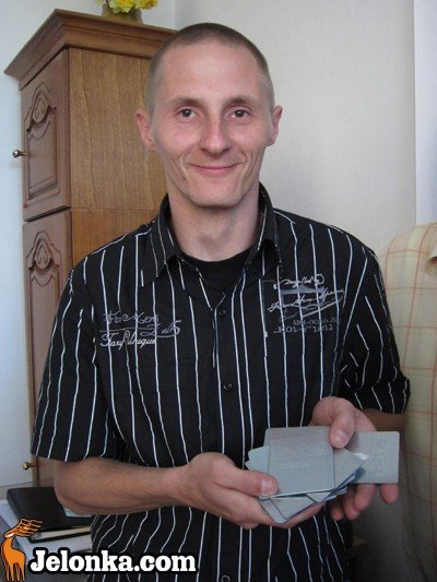 wkrec-sie-w-pomoc-choremu-chopcu-36095