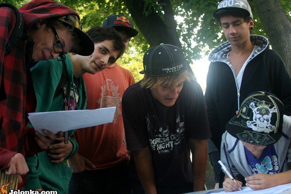 zrobcie-nam-skatepark-przy-parku-zizki-36114