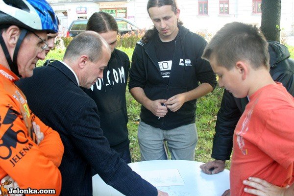 zrobcie-nam-skatepark-przy-parku-zizki-36114