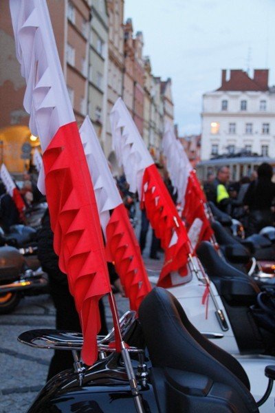 nalot-motocykli-na-jelenia-gore-gosno-bez-nagosnienia-36126