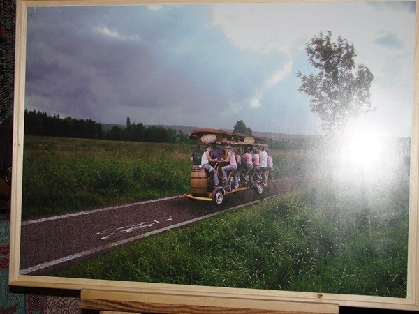 cyklisci-w-wolimierzu-rowerami-po-byym-torowisku-36129