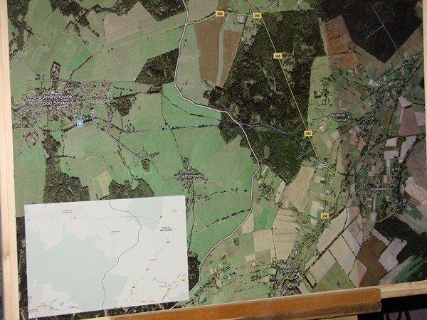 cyklisci-w-wolimierzu-rowerami-po-byym-torowisku-36129
