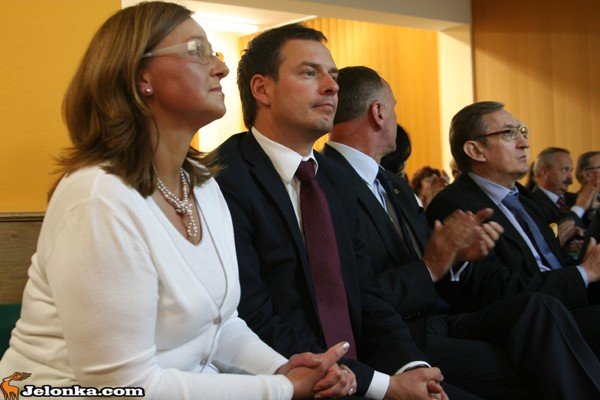 nowoczesny-sprzet-dla-jeleniogorskiego-szpitala-przeom-w-leczeniu-36155