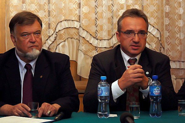 kolejne-poparcia-dla-adzinskiego-po-konferencji-w-cechu-36201