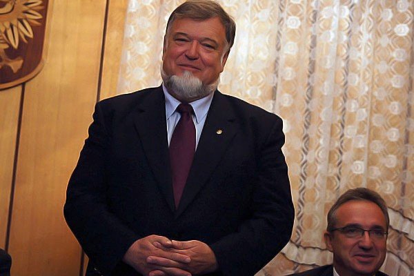 kolejne-poparcia-dla-adzinskiego-po-konferencji-w-cechu-36201