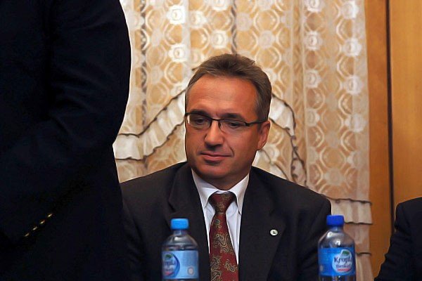kolejne-poparcia-dla-adzinskiego-po-konferencji-w-cechu-36201