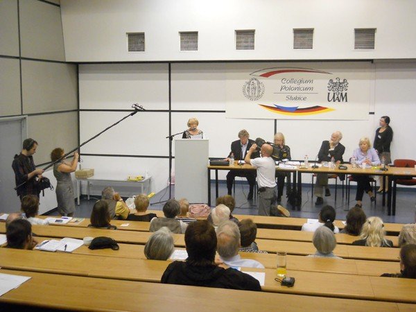 jeleniogorskie-poetki-wyroznione-we-frankfurcie-36206