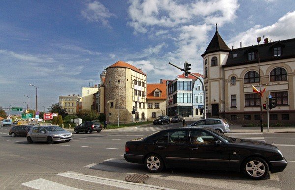 Przedpołudnie na placu kard. Wyszyńskiego. Korków nie było, ale z pewnością pojawią się w godzinach szczytu.