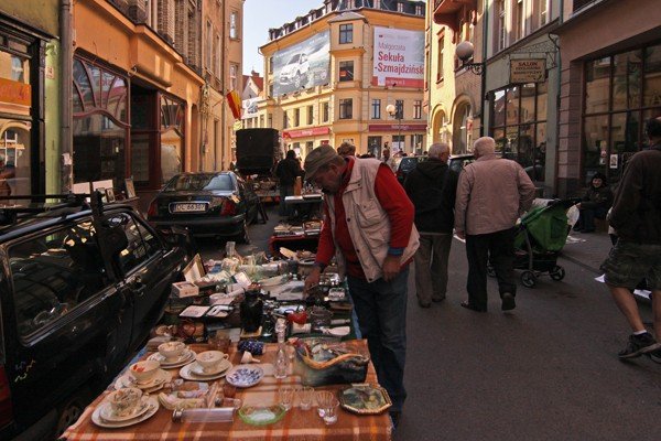 jarmark-bardzo-kolorowy-a-staroci-coraz-mniej-36245