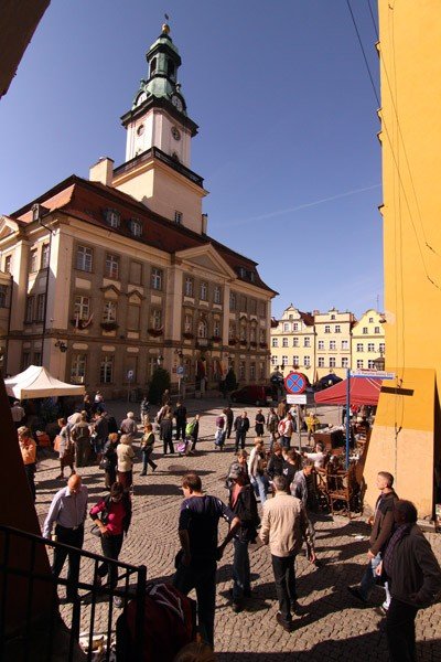 jarmark-bardzo-kolorowy-a-staroci-coraz-mniej-36245