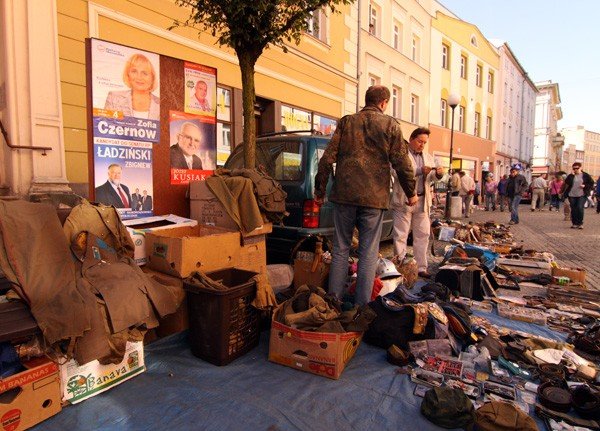 jarmark-bardzo-kolorowy-a-staroci-coraz-mniej-36245