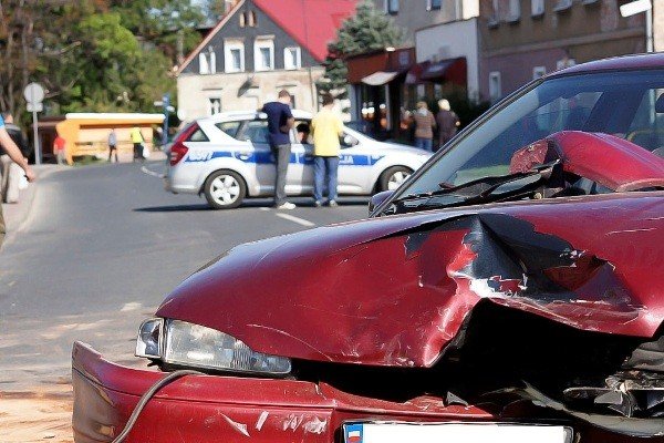 czoowka-przy-biedronce-bo-nie-ustapi-pierwszenstwa-36246