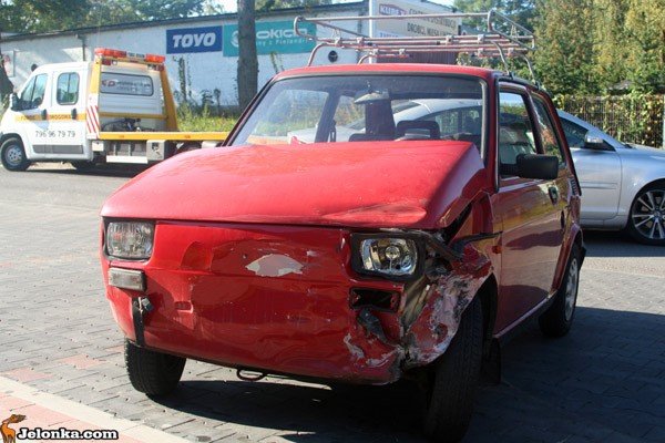 pech-kierowcy-chevroletem-wbi-sie-w-barierke-36403