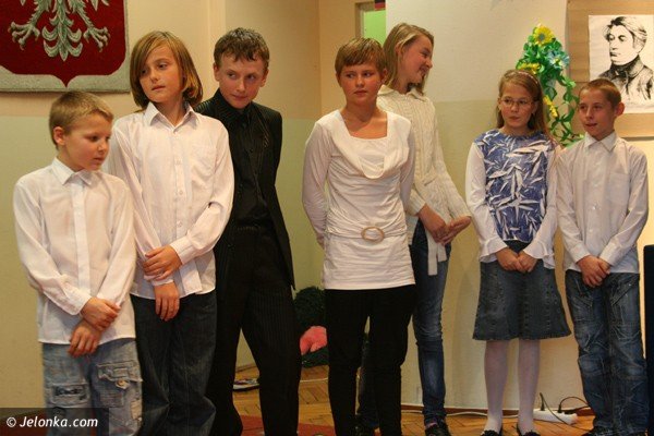 nagrody-dla-uzdolnionych-i-tytu-szkoy-odkrywcow-talentow-w-siodemce-36589