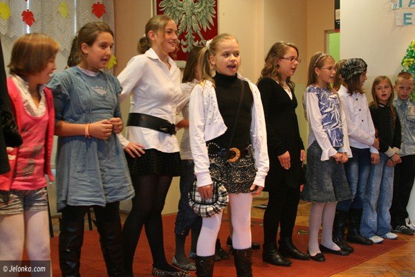 nagrody-dla-uzdolnionych-i-tytu-szkoy-odkrywcow-talentow-w-siodemce-36589