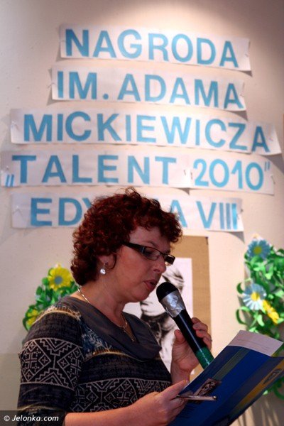 nagrody-dla-uzdolnionych-i-tytu-szkoy-odkrywcow-talentow-w-siodemce-36589