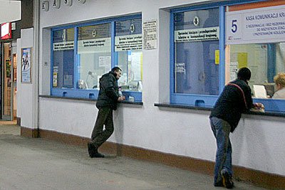 Po dwóch latach przerwy z Jeleniej Góry wyruszą pociągi pospieszne.