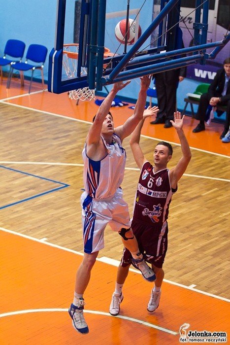 zatrzymali-niesobskiego-wygrali-mecz-foto-36617