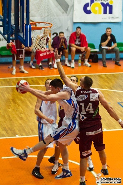 zatrzymali-niesobskiego-wygrali-mecz-foto-36617