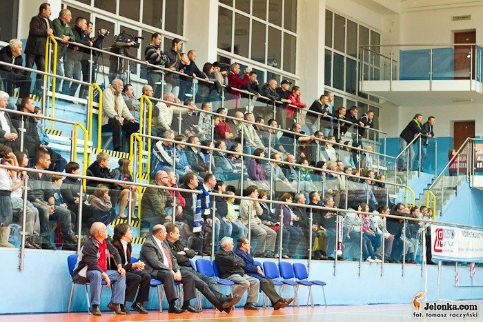zatrzymali-niesobskiego-wygrali-mecz-foto-36617