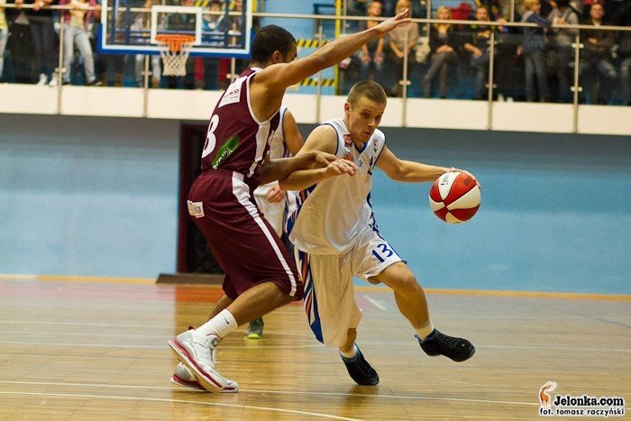 zatrzymali-niesobskiego-wygrali-mecz-foto-36617