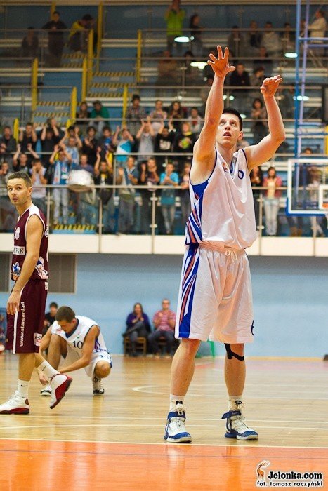 zatrzymali-niesobskiego-wygrali-mecz-foto-36617