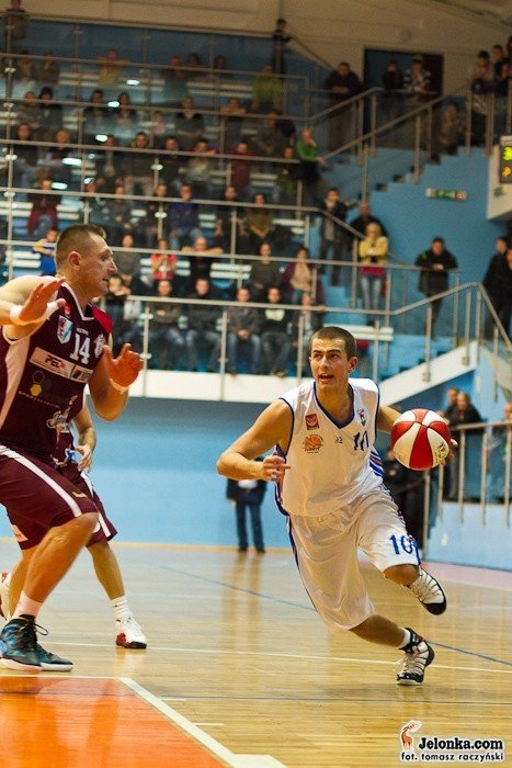 zatrzymali-niesobskiego-wygrali-mecz-foto-36617